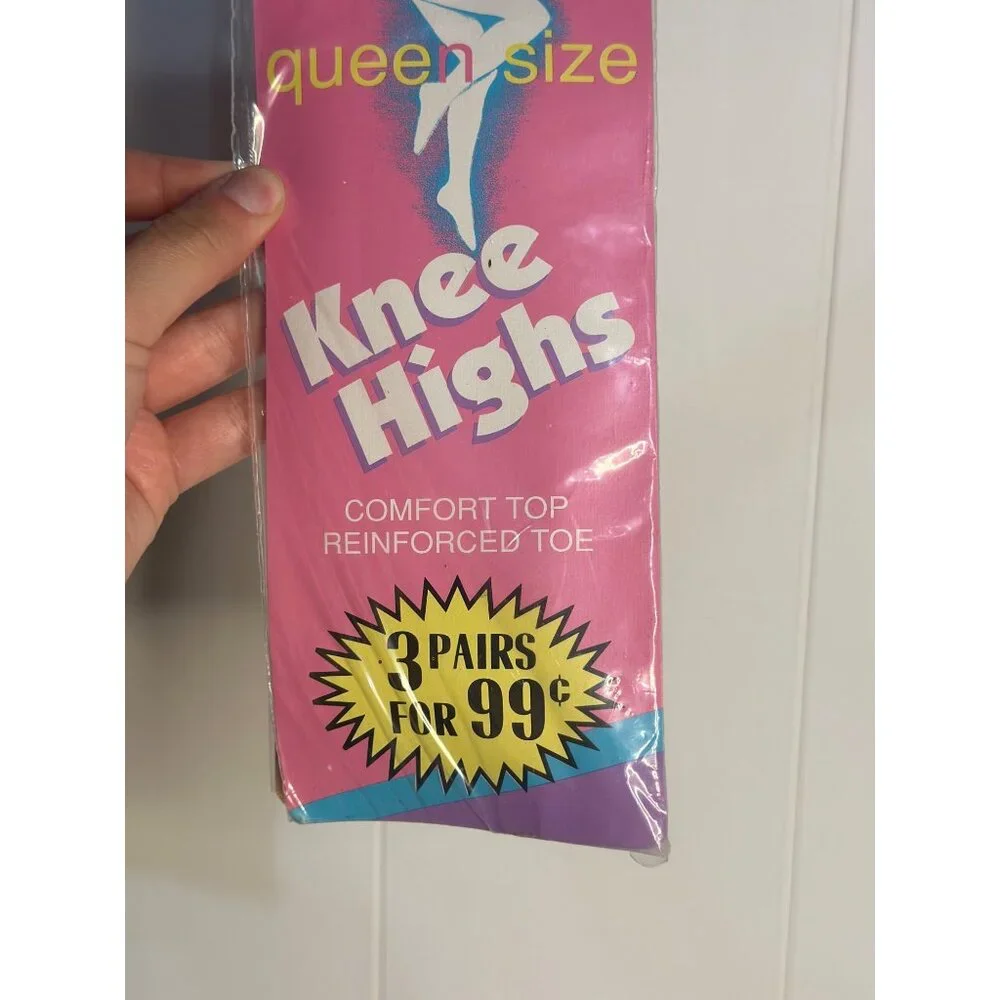 VTG Queen Size Knee Highs Stockings 3 Pairs Reinforced Toe Nylons NOS Sealed‎